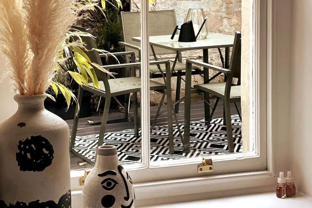 Courtyard Garden, Beautifully Finished Flat - Ba1 Διαμέρισμα Μπαθ Εξωτερικό φωτογραφία