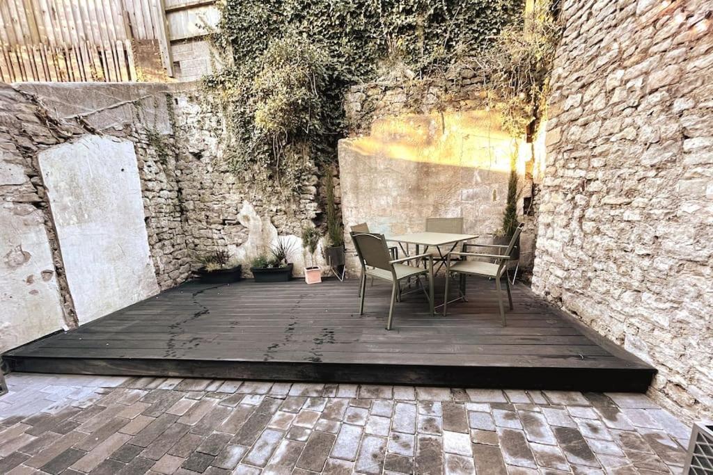 Courtyard Garden, Beautifully Finished Flat - Ba1 Διαμέρισμα Μπαθ Εξωτερικό φωτογραφία